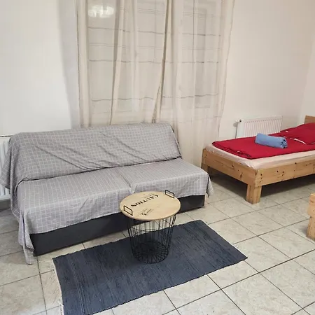 Orsi / Vendeghaz Apartment Kecskemet