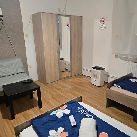 Apartman Orsi / Vendegház